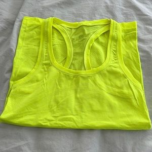 Lulu swiftly tech tank